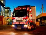 Renault Premium Lander 6x2 2006 года (UK)